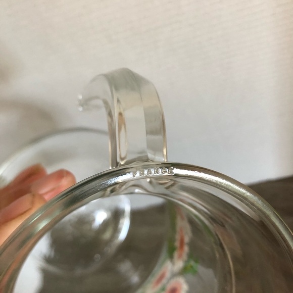 Vtg Arcopal France Daisy Print Glass Pitcher - Picture 5 of 9